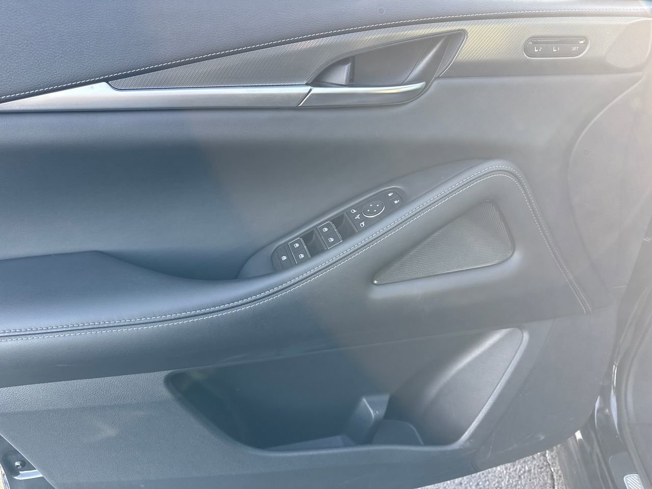 Used 2023 INFINITI QX60 Luxe image 18