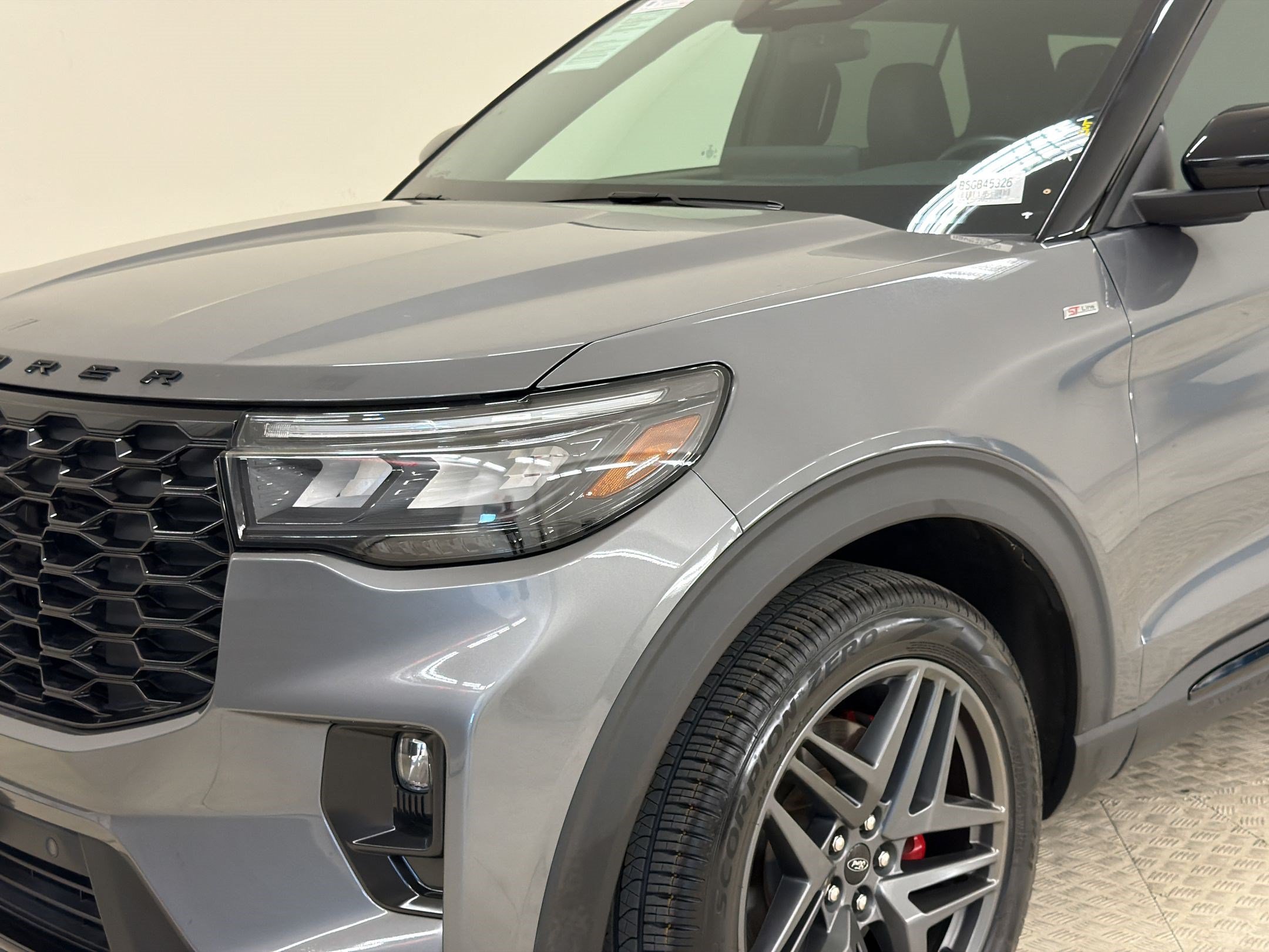 Certified 2025 Ford Explorer ST-Line w/ ST-Line Street Pack AWD/4WD image 12