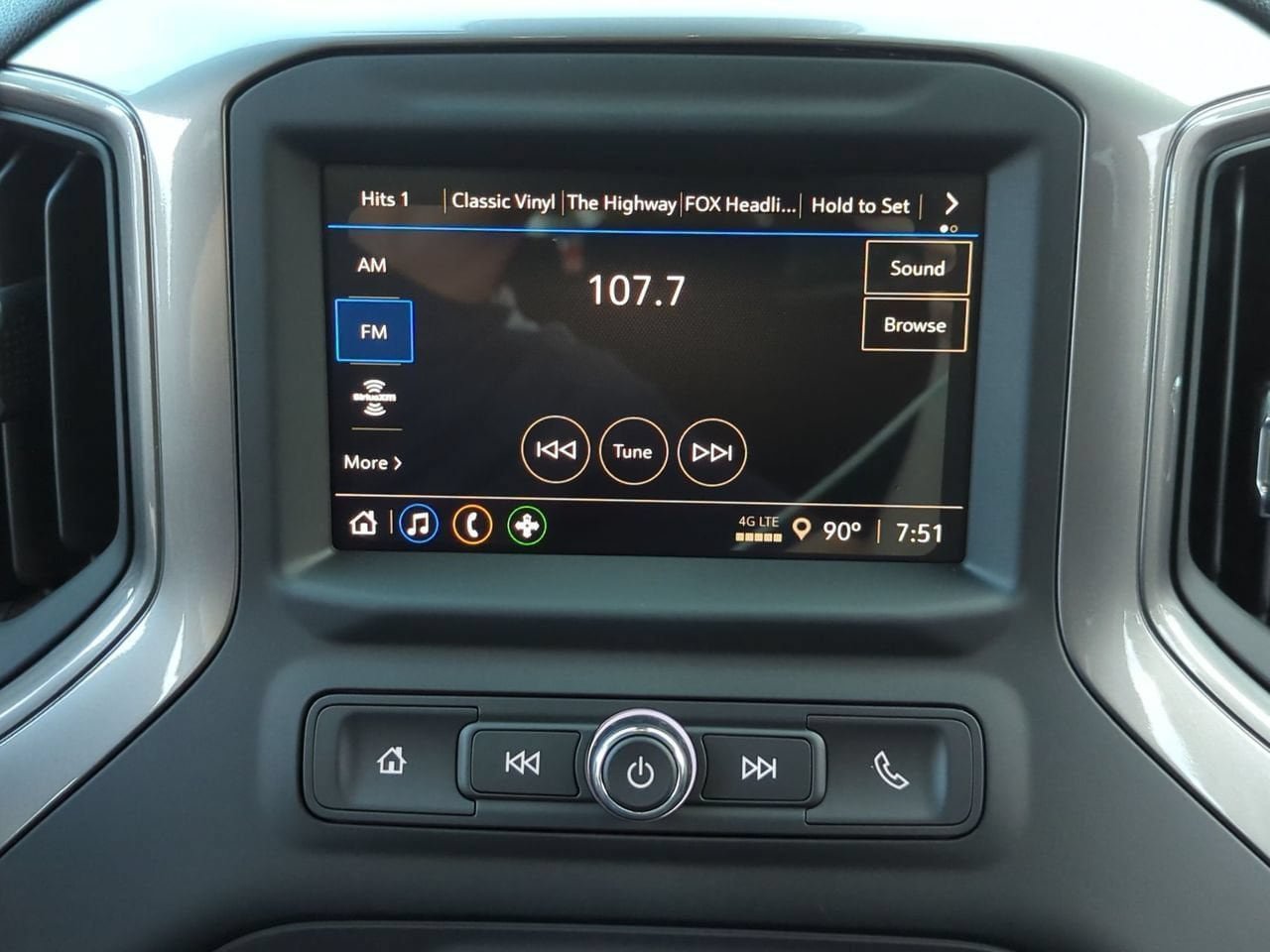 New 2026 Chevrolet Silverado 1500 Custom w/ LPO, Dark Essentials Package RWD image 16