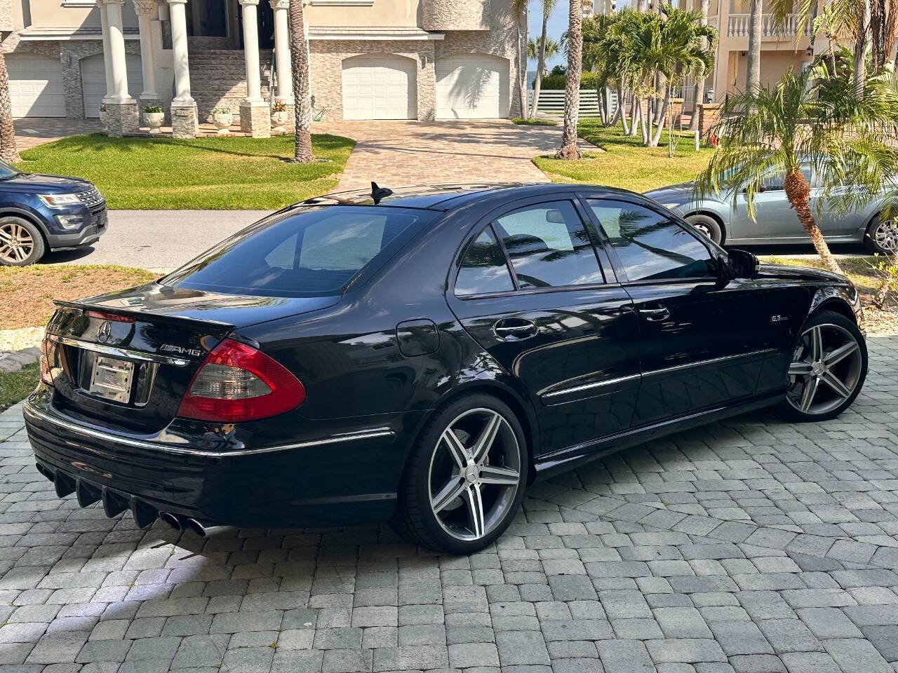 Used 2008 Mercedes-Benz E 63 AMG Sedan image 8