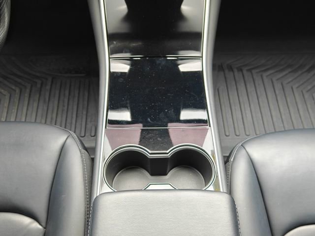 Used 2019 Tesla Model 3 Mid Range image 24
