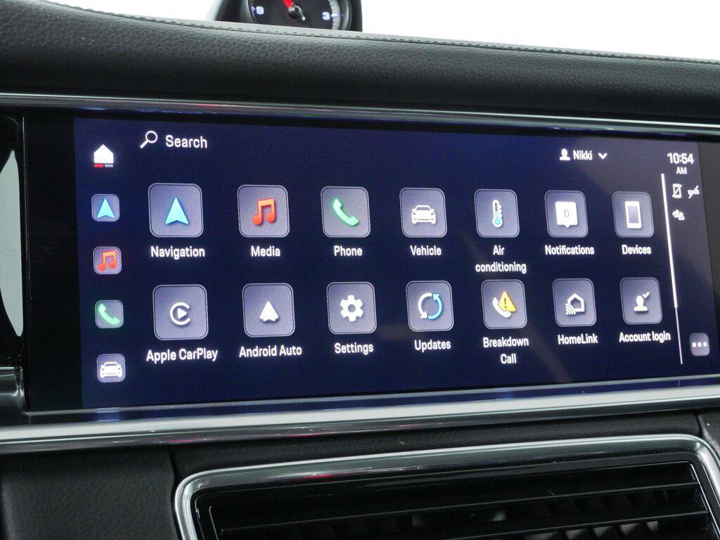 Certified 2023 Porsche Panamera image 14