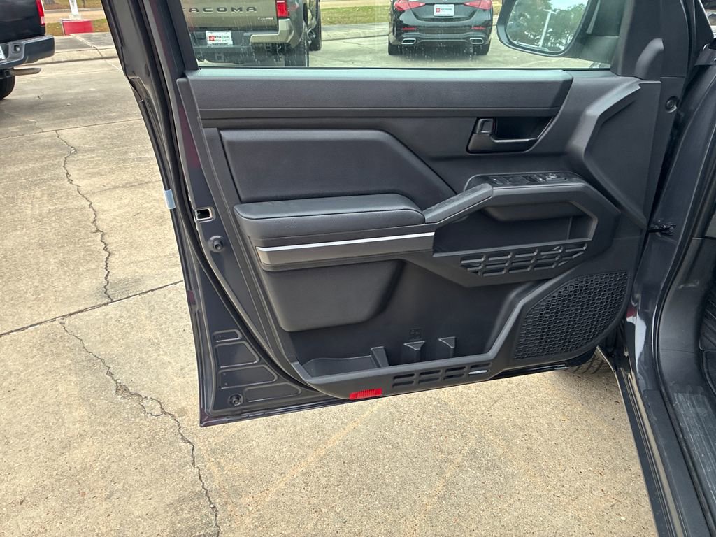 New 2026 Toyota Tacoma SR5 image 12