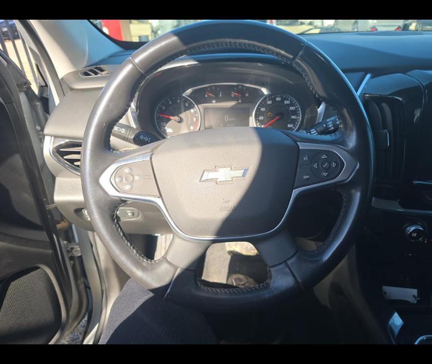 Used 2021 Chevrolet Traverse LT image 4