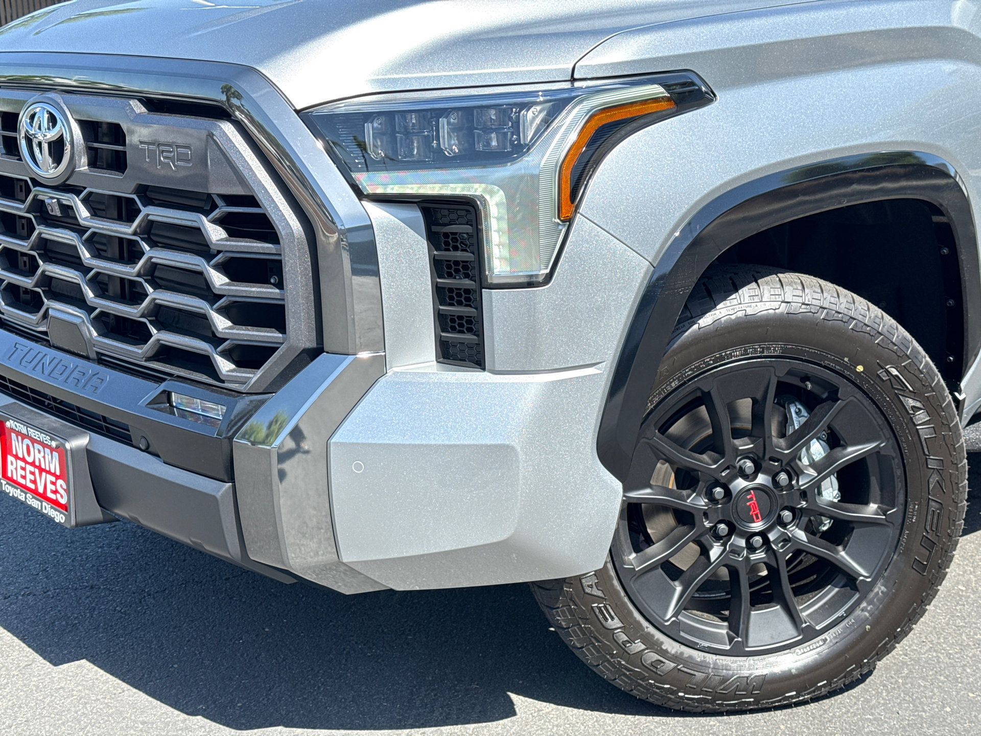 New 2026 Toyota Tundra Platinum AWD/4WD image 3