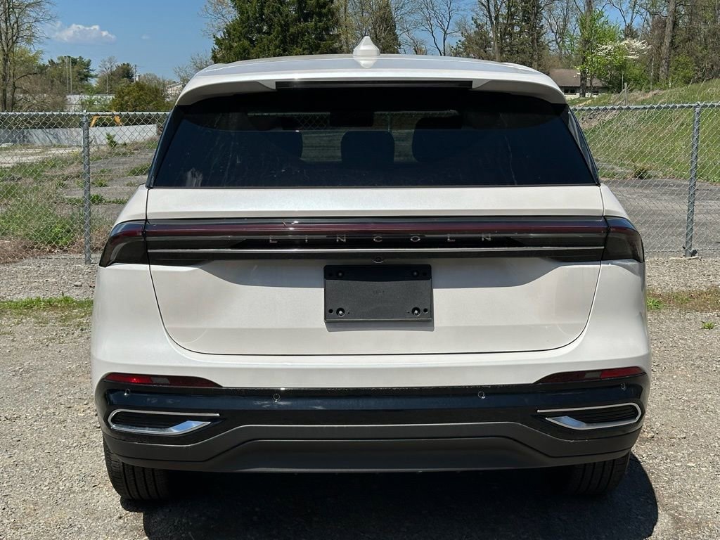 New 2026 Lincoln Nautilus Premier w/ Equipment Group 102A AWD/4WD image 5