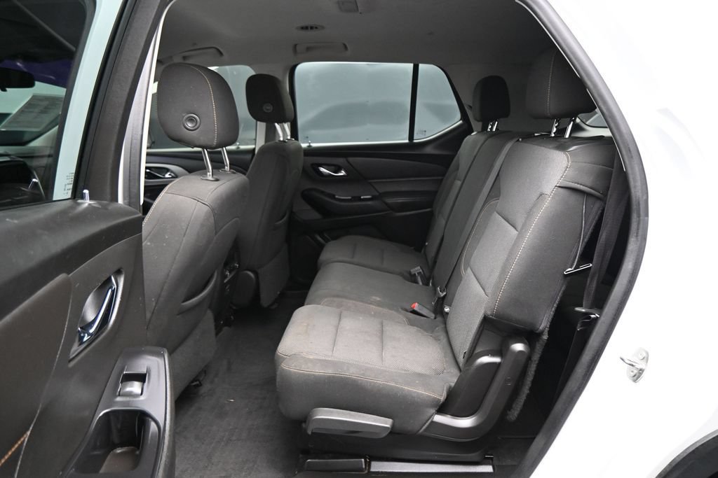Used 2020 Chevrolet Traverse LS FWD image 23