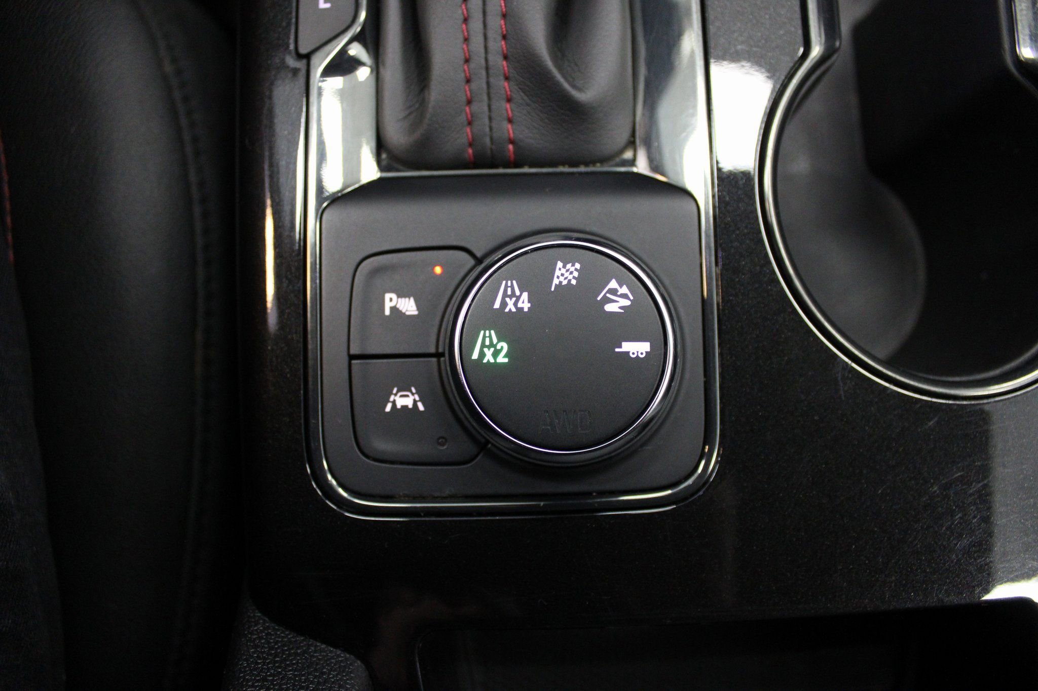 Used 2022 Chevrolet Blazer RS image 41