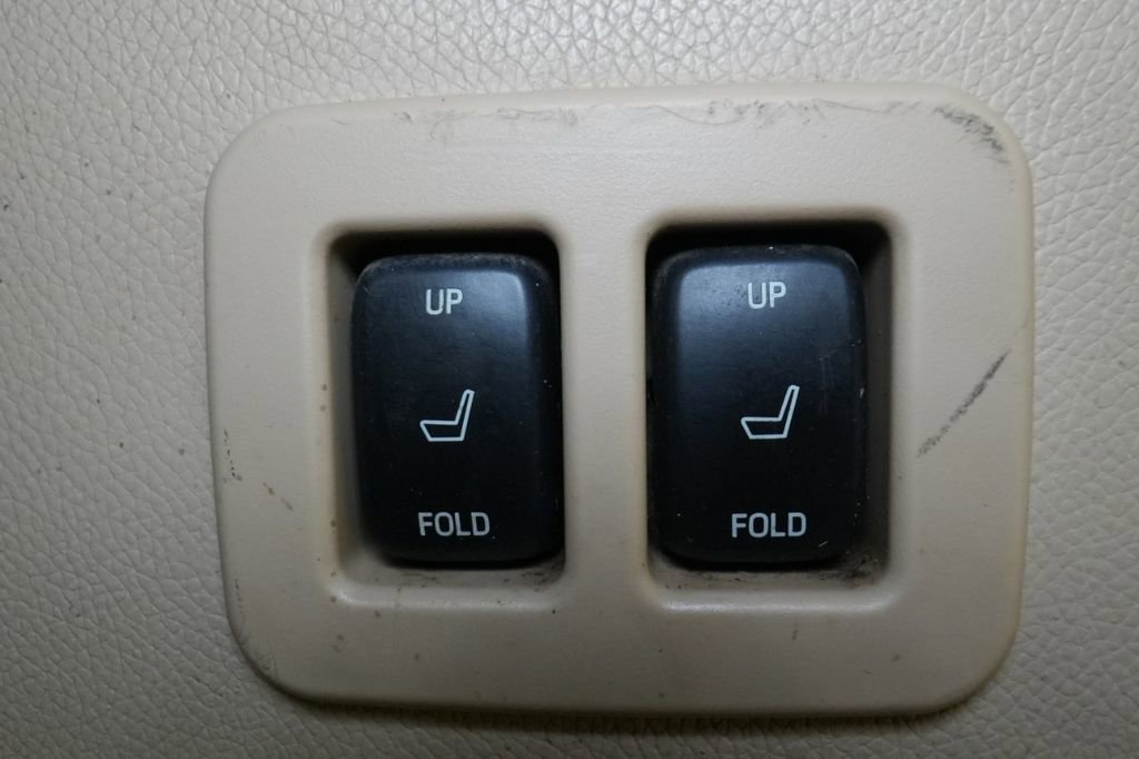 Used 2012 Ford Expedition EL XLT image 28