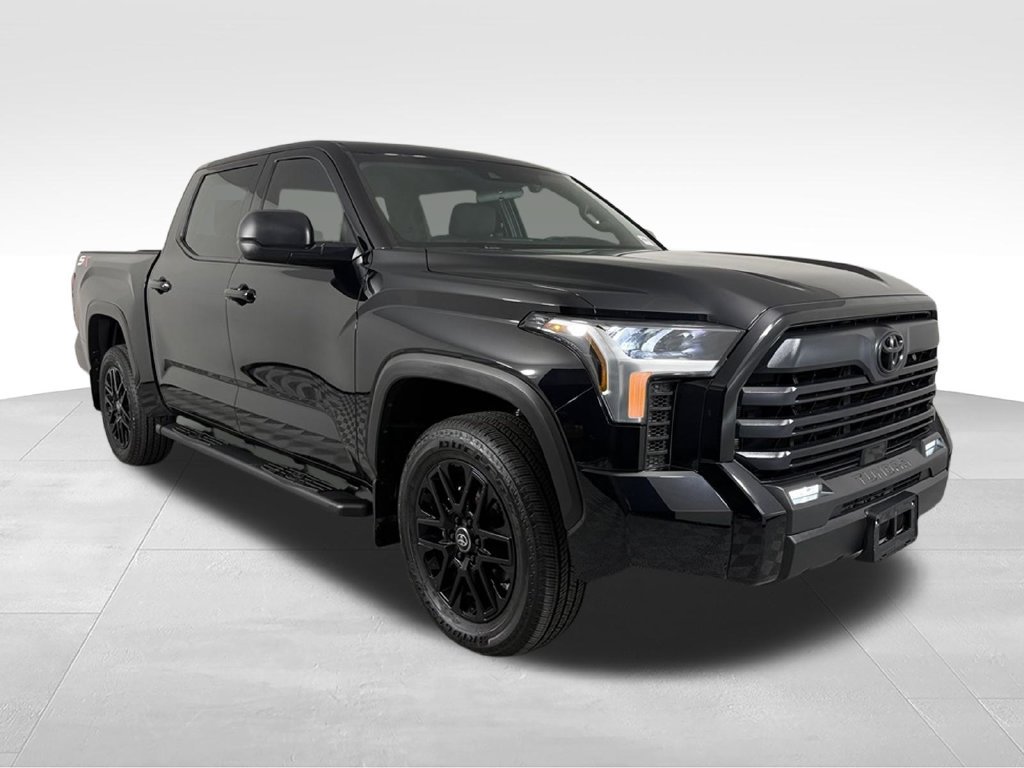 Used 2026 Toyota Tundra SR5 w/ SX Package AWD/4WD image 4