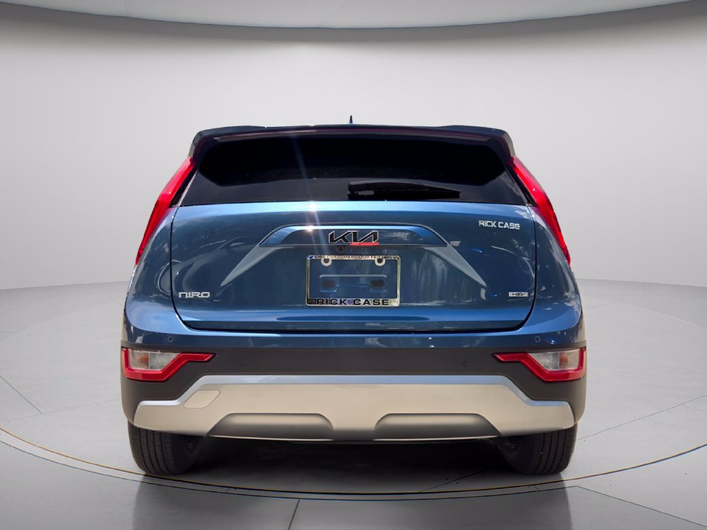 New 2026 Kia Niro EX FWD image 4