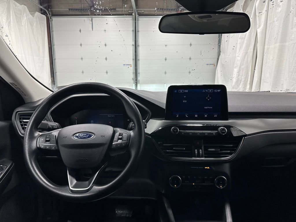 Used 2025 Ford Escape Active image 16