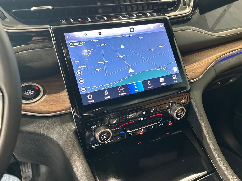 Used 2023 Jeep Grand Cherokee L Summit w/ Advanced Protech Group IV image 23