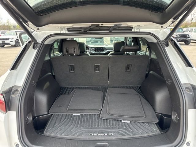 Used 2020 Chevrolet Blazer LT image 37