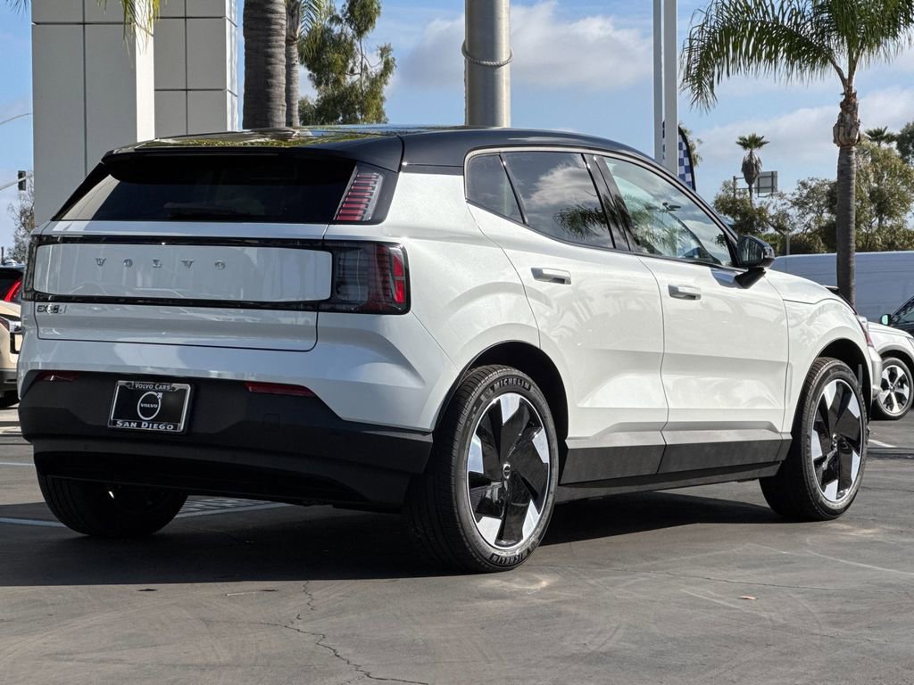 New 2026 Volvo EX30 Plus w/ Climate Package AWD/4WD image 5