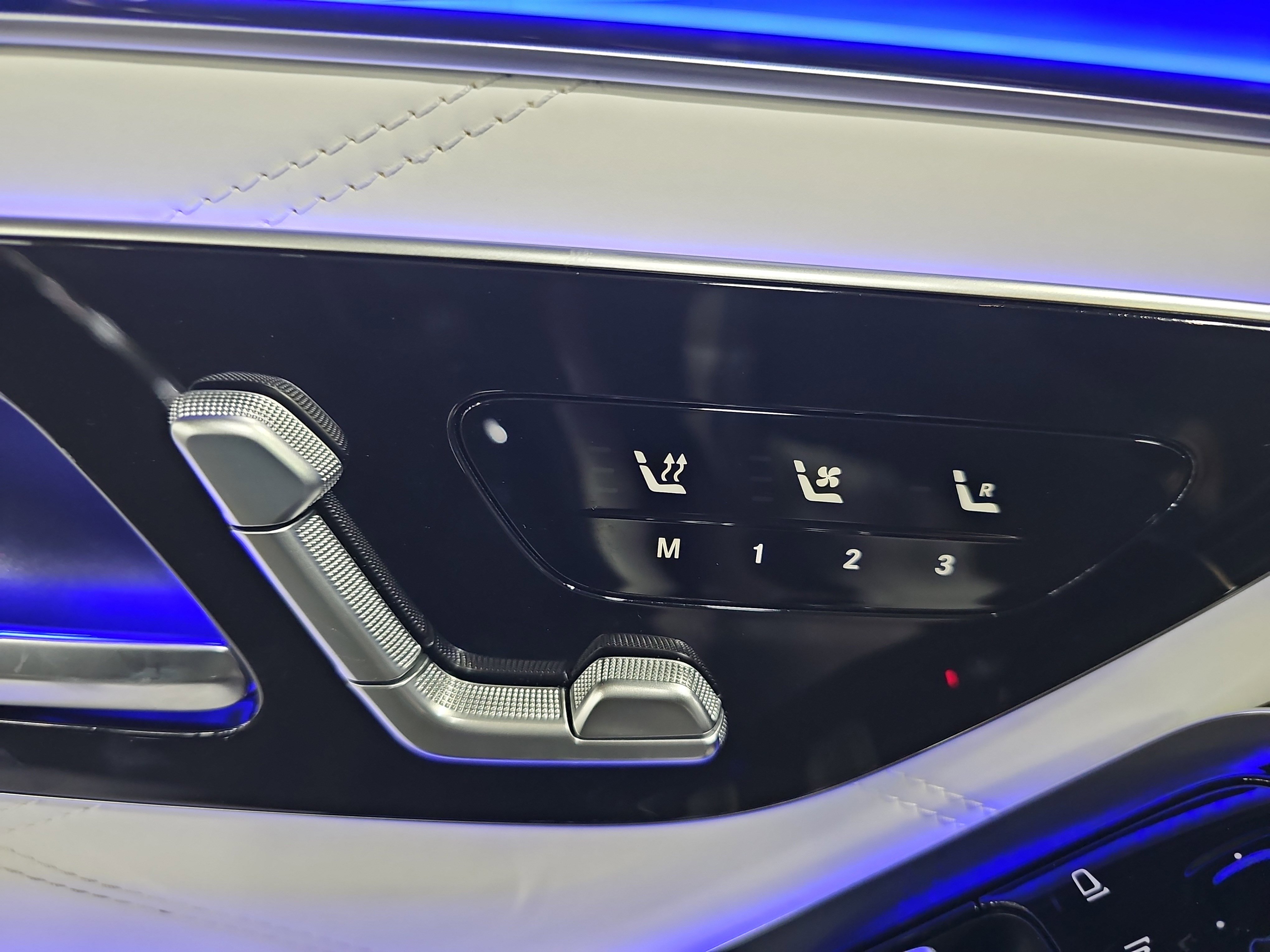 Certified 2023 Mercedes-Benz Maybach S 680 4MATIC image 31