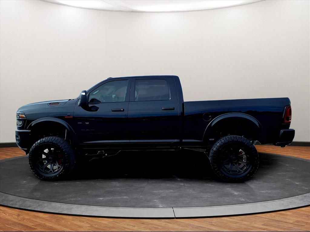 New 2025 RAM 3500 Big Horn AWD/4WD image 11