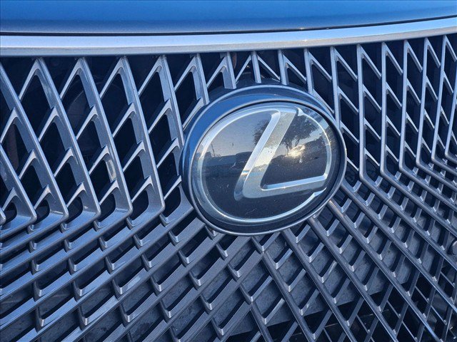 Used 2021 Lexus LS 500 w/ Accessory Package (Z2) RWD image 10