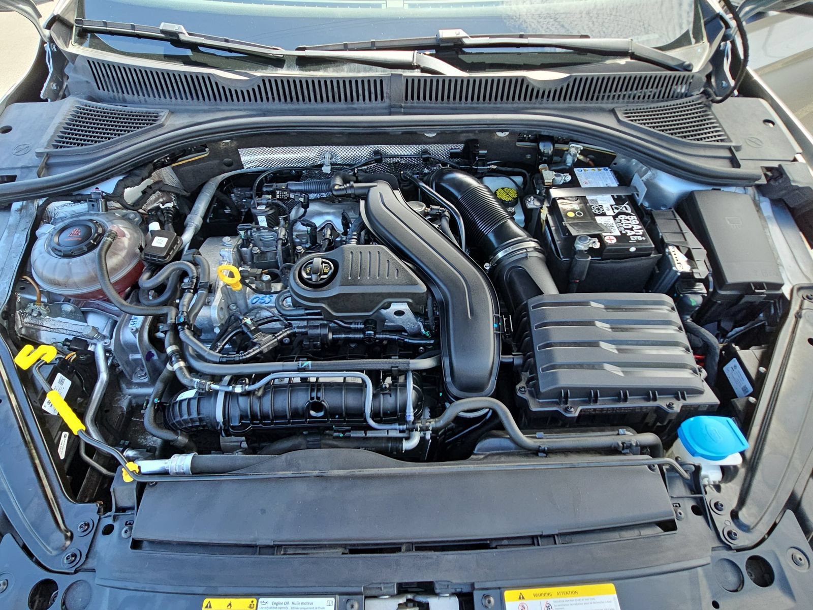 Used 2024 Volkswagen Jetta SE FWD image 29