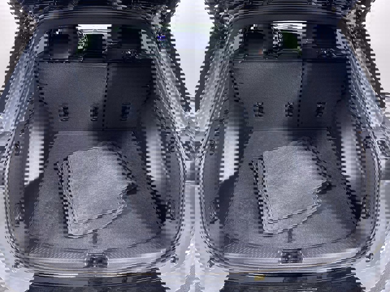 Used 2024 Chevrolet Equinox EV RS image 12