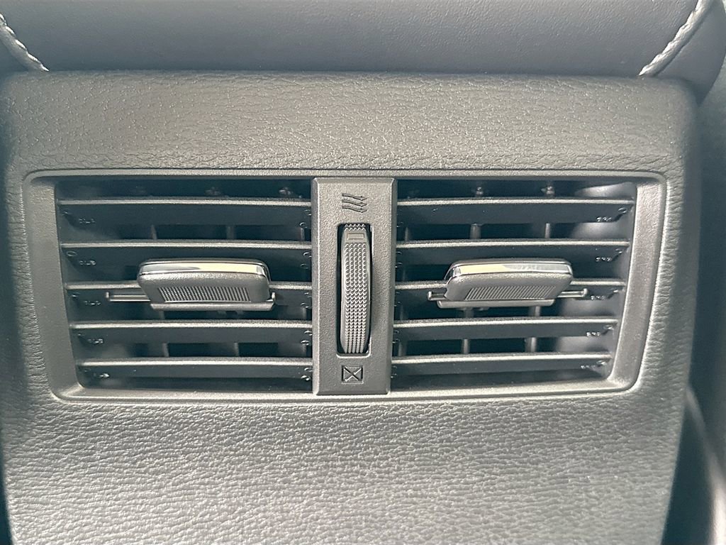 New 2026 Mitsubishi Outlander ES image 25