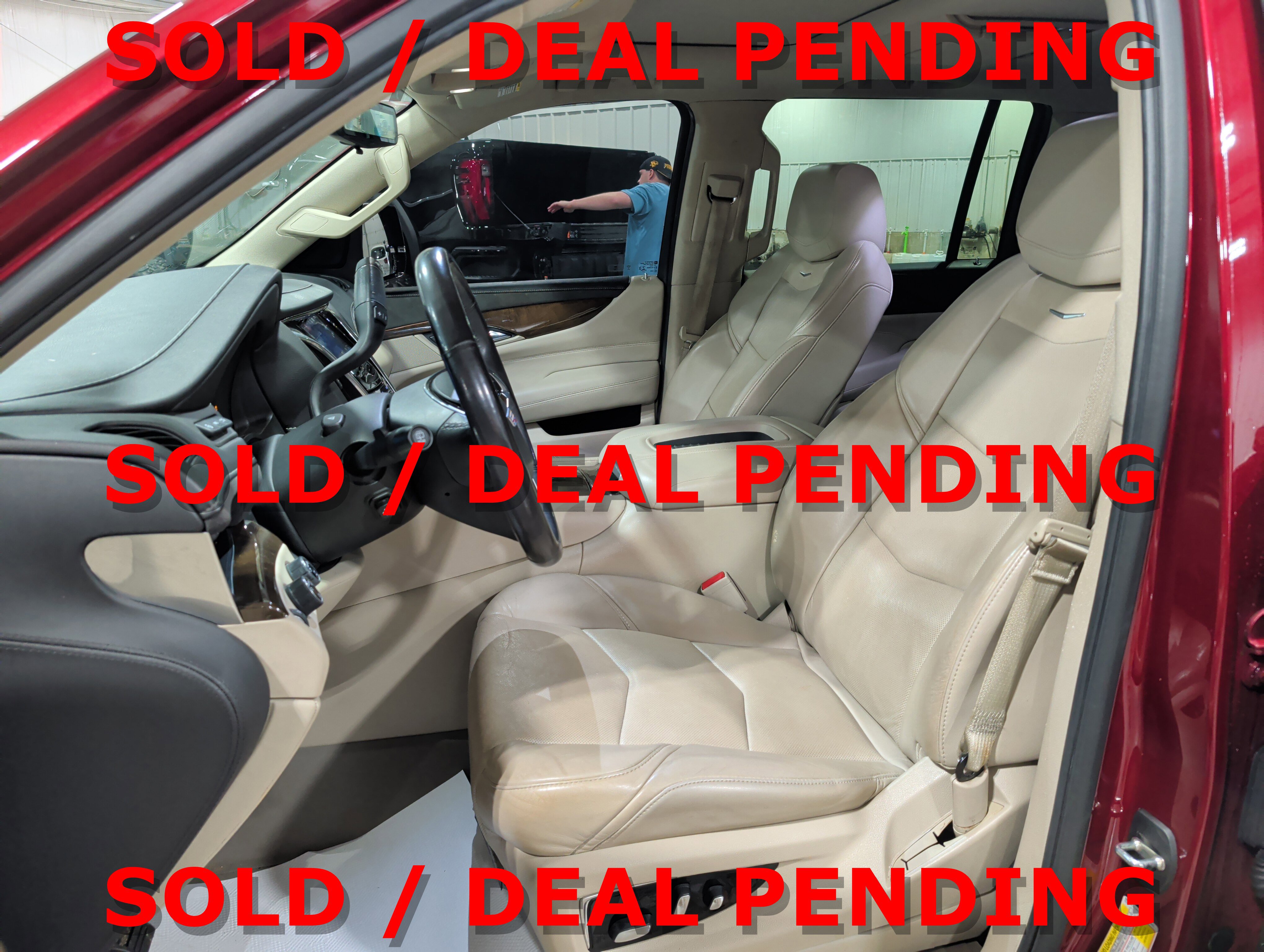 Used 2020 Cadillac Escalade ESV Luxury image 7