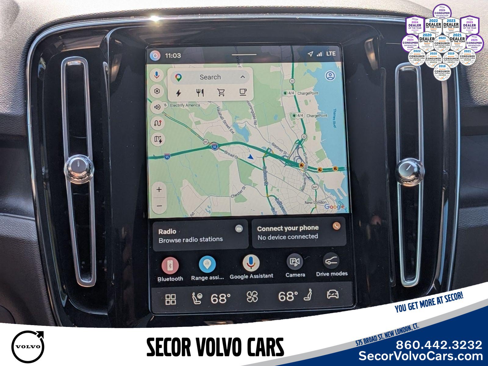 Used 2023 Volvo C40 P8 Recharge Plus w/ Climate Package AWD/4WD image 25