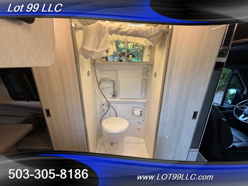Used 2020 Mercedes-Benz Sprinter 2500 image 6