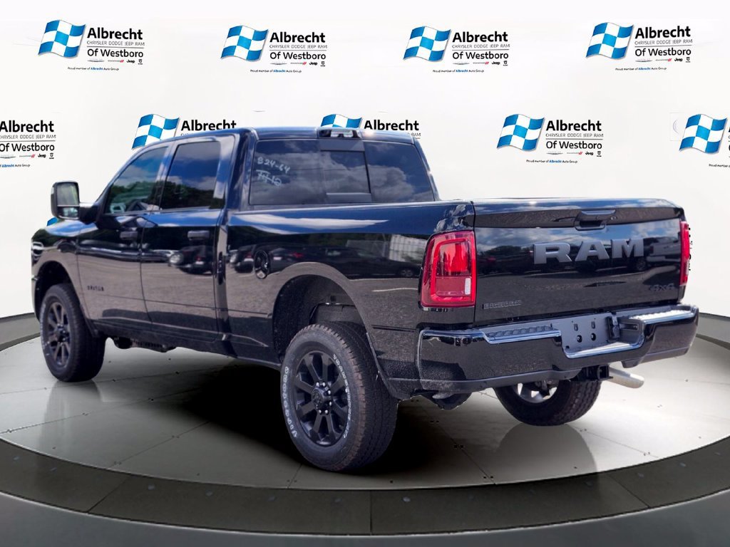 New 2026 RAM 2500 Big Horn AWD/4WD image 3