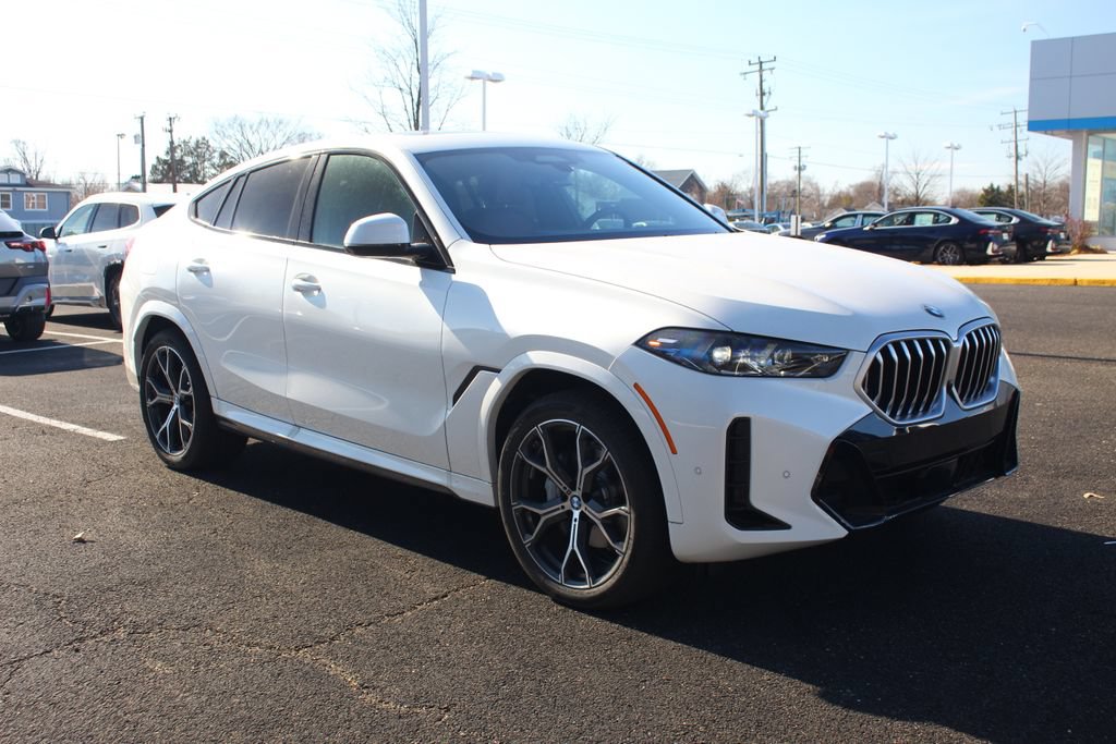 Used 2026 BMW X6 xDrive40i AWD/4WD image 1