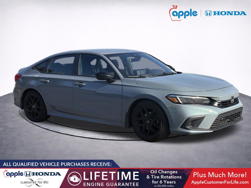 Used 2023 Honda Civic Sport image 1