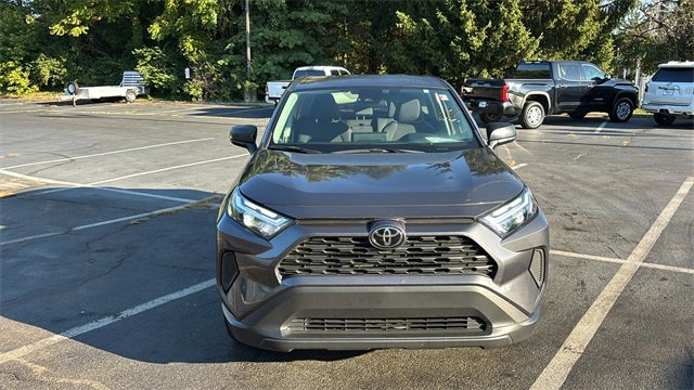 Used 2024 Toyota RAV4 LE image 8
