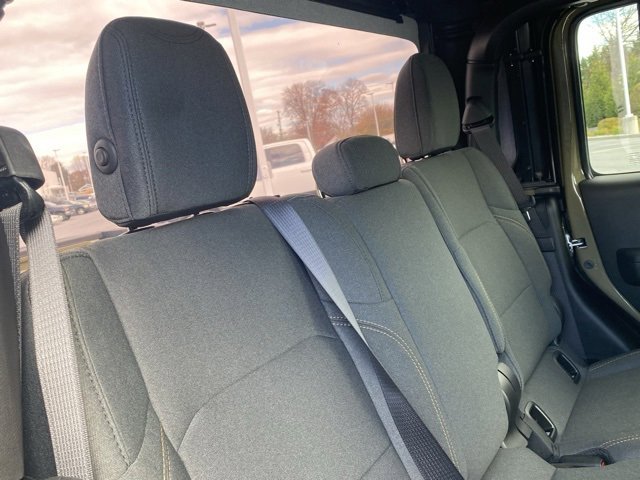 New 2026 Jeep Gladiator Sport image 31