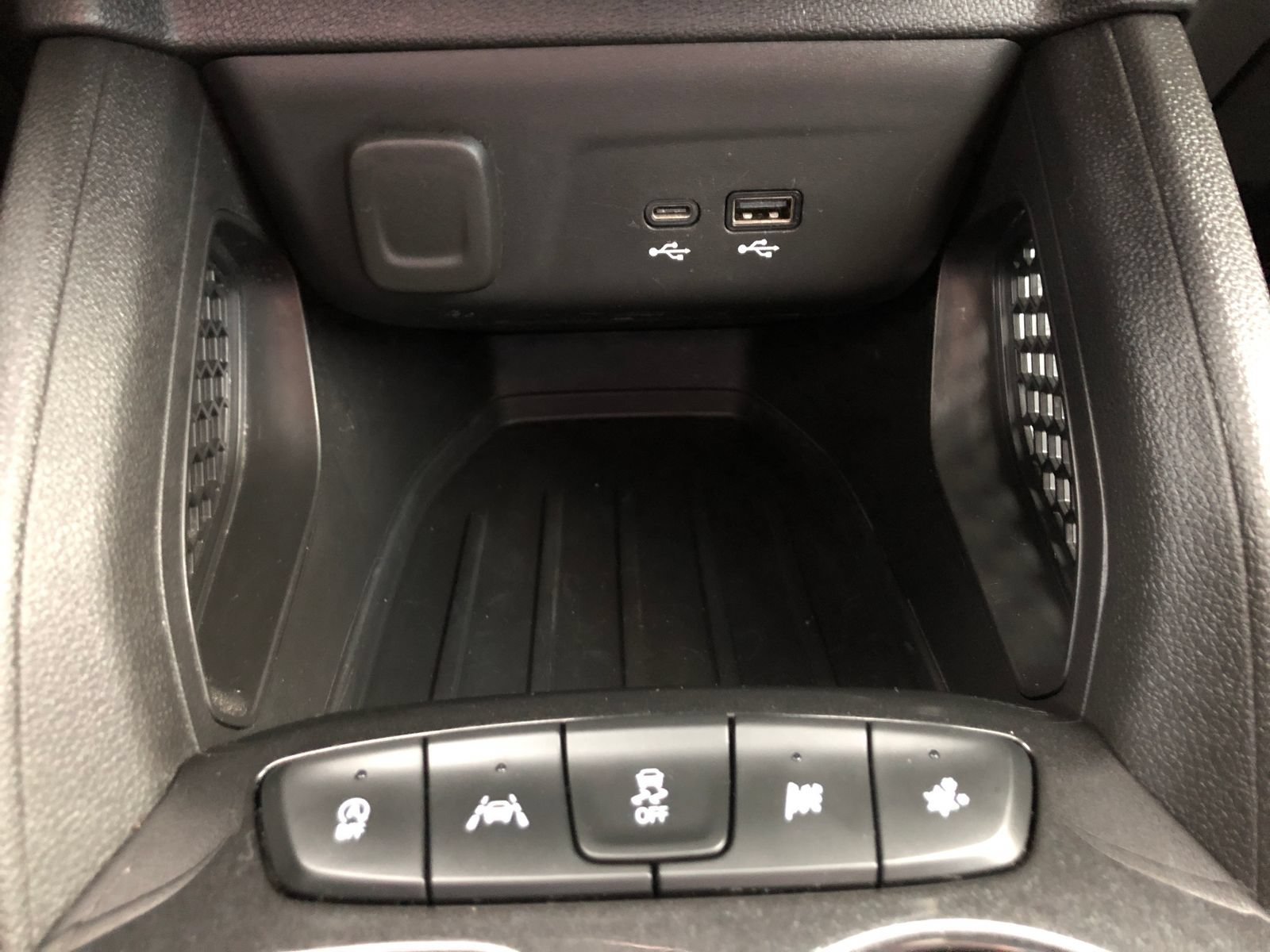 Used 2025 Chevrolet TrailBlazer LS w/ LS Convenience Package FWD image 26