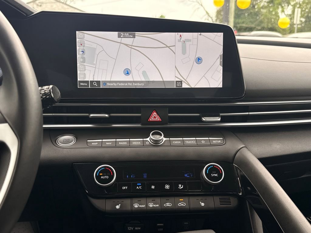Used 2025 Hyundai Elantra SEL FWD image 33