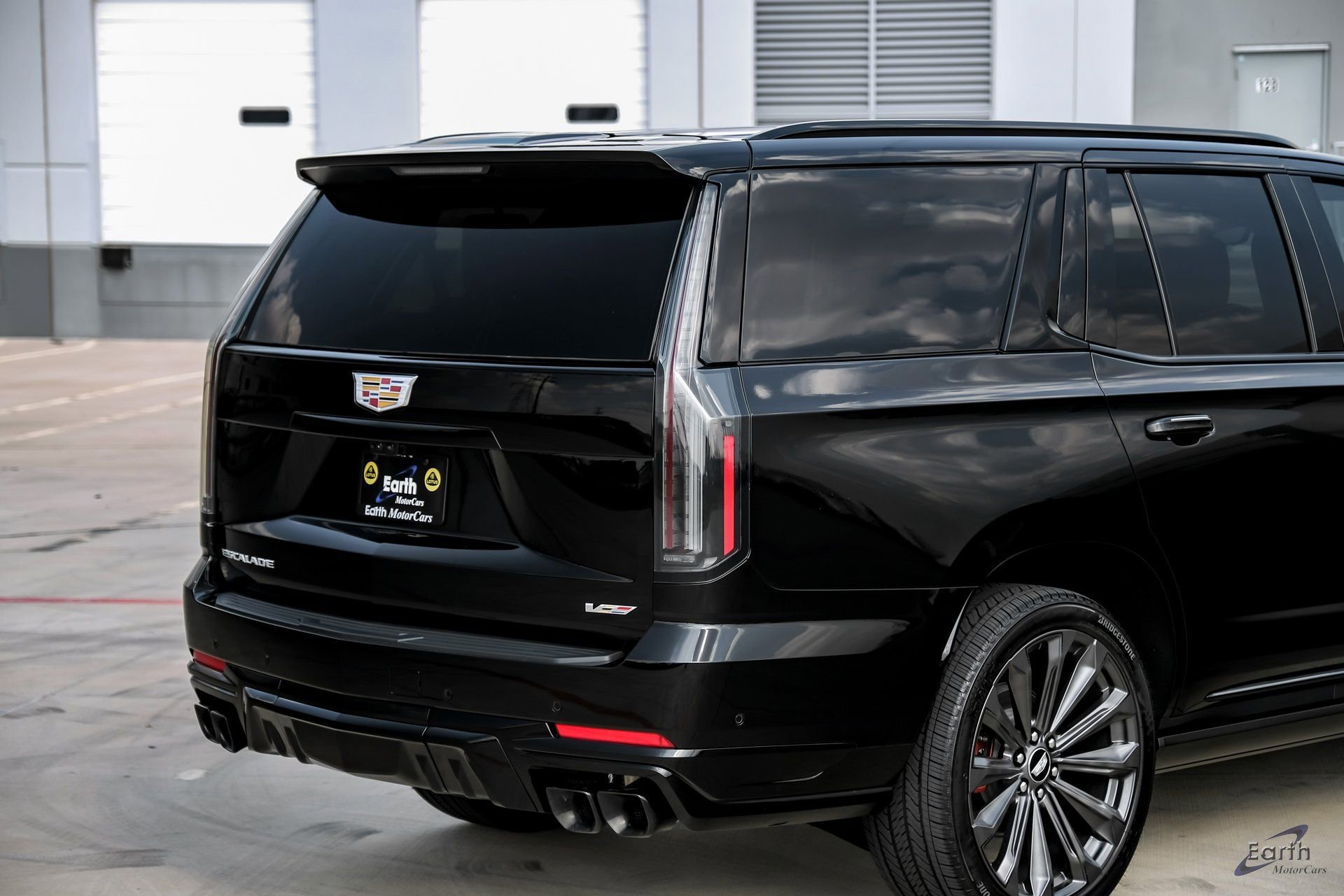 Used 2026 Cadillac Escalade V w/ LPO, Floor Liner Package image 15