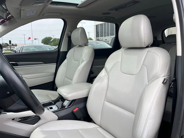 Used 2021 Kia Telluride S AWD/4WD image 17