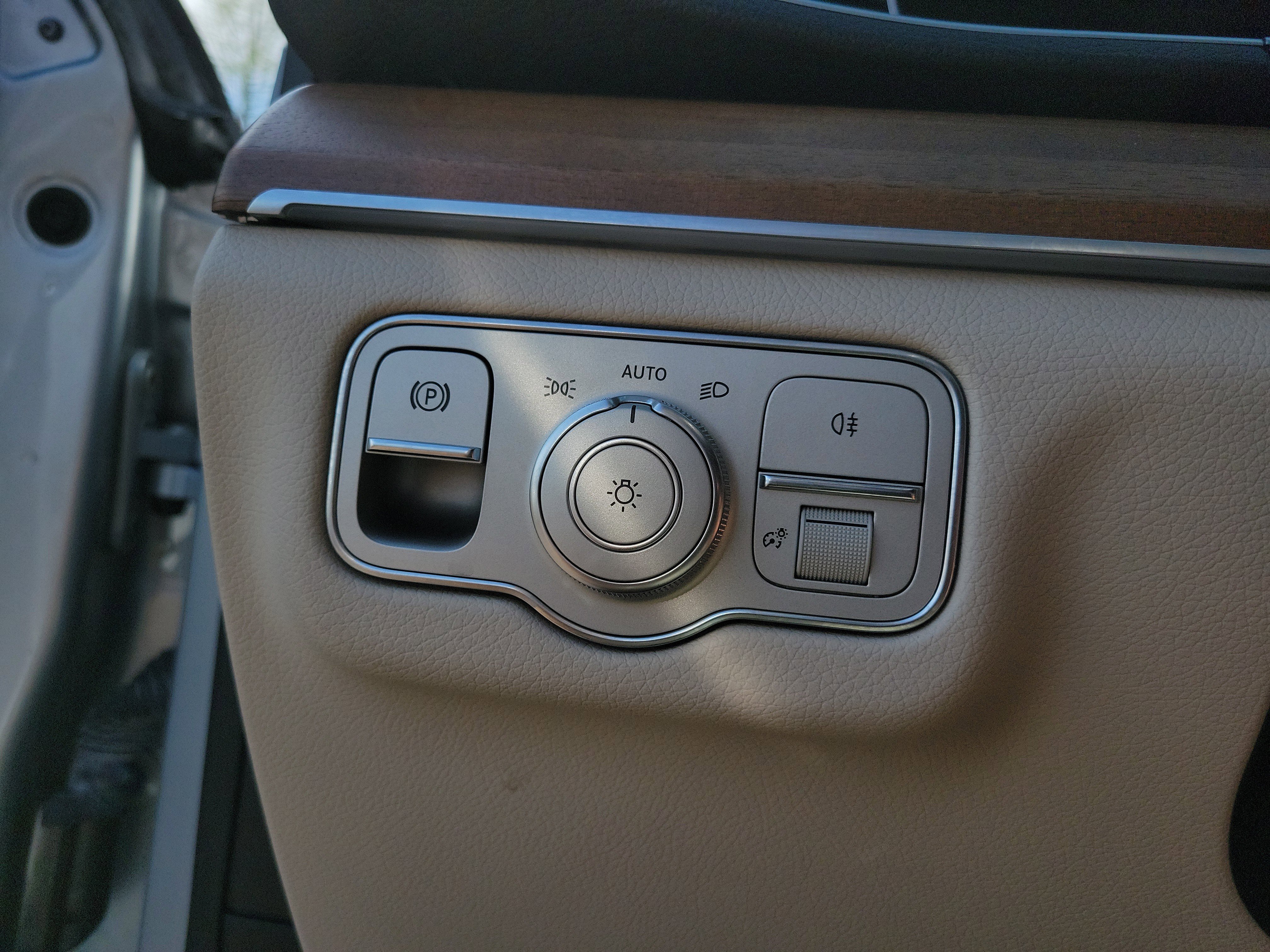 Certified 2024 Mercedes-Benz GLE 350 4MATIC image 47