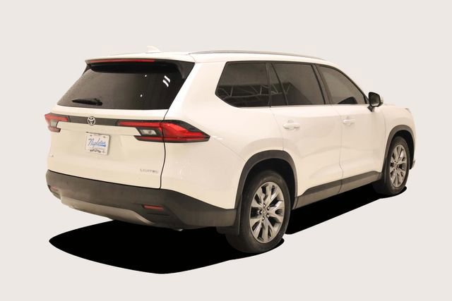 Used 2024 Toyota Grand Highlander Limited image 6