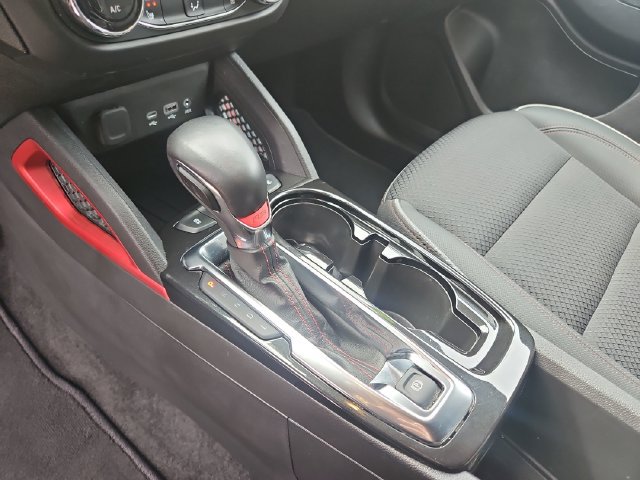 Used 2023 Chevrolet TrailBlazer RS w/ Convenience Package FWD image 24