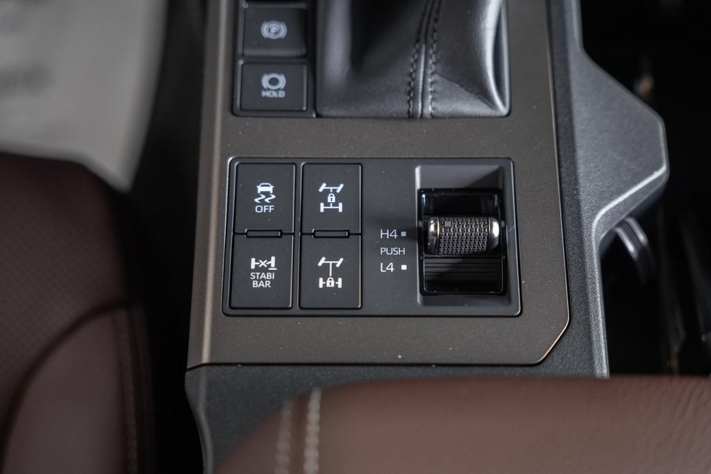 New 2027 Toyota Land Cruiser AWD/4WD image 31