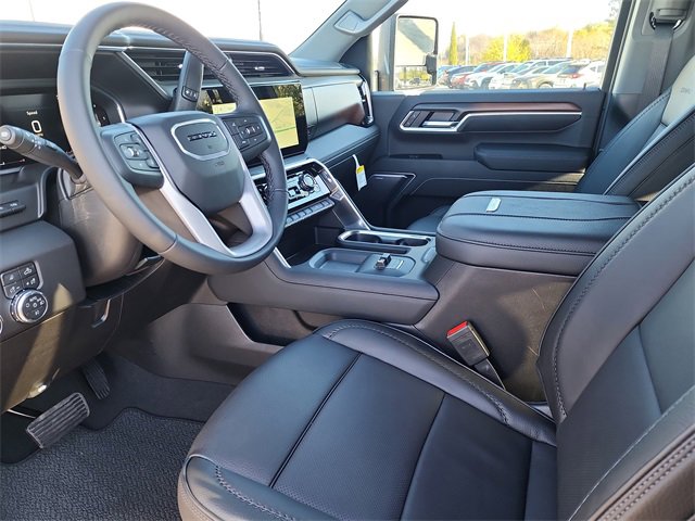 New 2026 GMC Sierra 3500 Denali w/ Denali Reserve Package image 16
