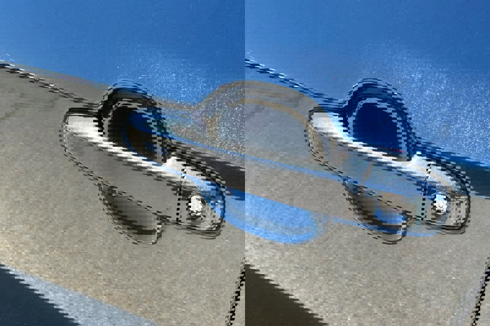 Used 2013 Toyota Camry XLE w/ Leather Pkg image 17