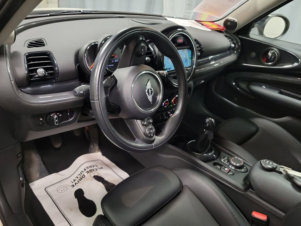 Used 2017 MINI Cooper Clubman S image 14