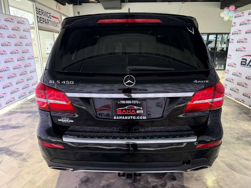 Used 2019 Mercedes-Benz GLS 450 4MATIC image 9