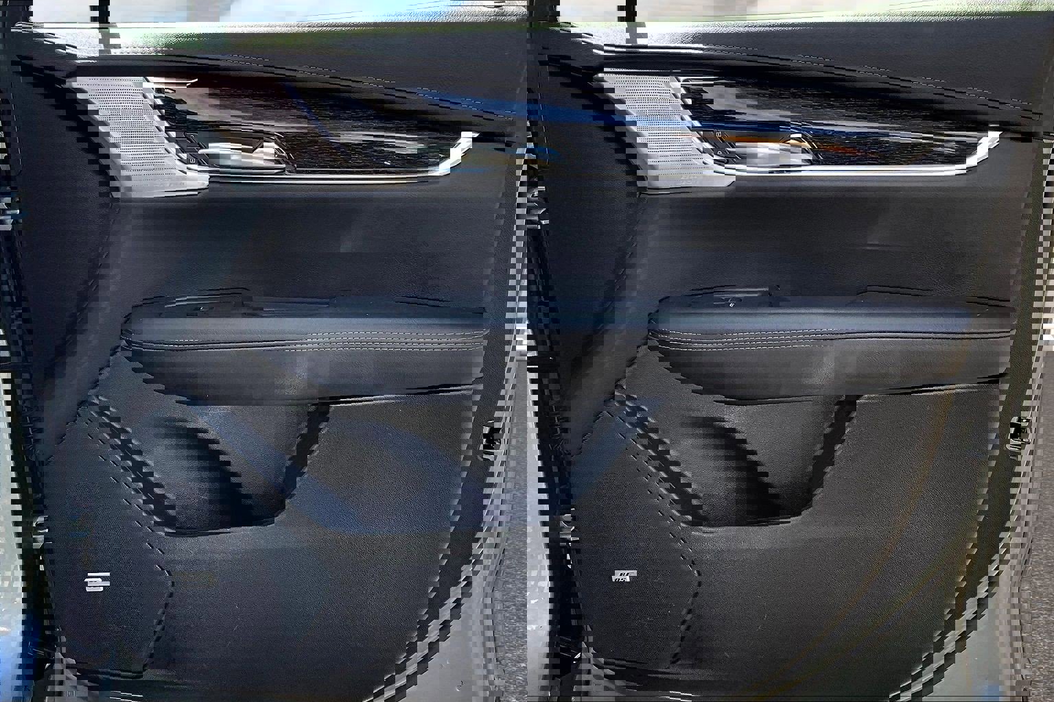 Used 2023 Cadillac XT5 Premium Luxury w/ Technology Package image 20