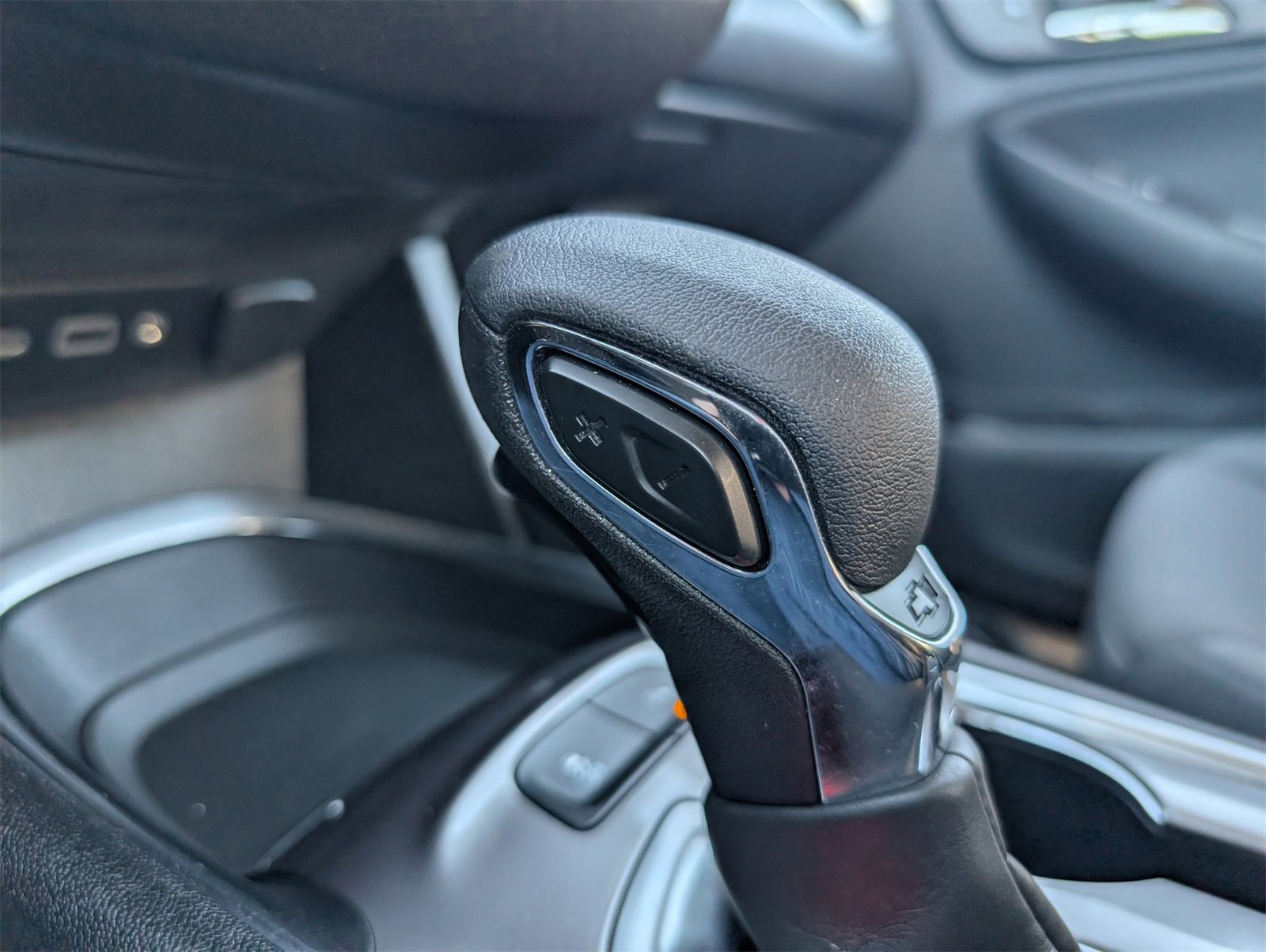 Used 2022 Chevrolet Malibu LS w/ Driver Confidence Package II image 33