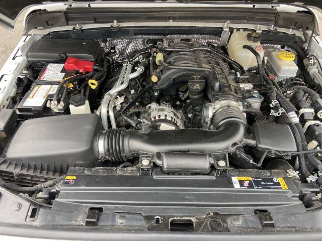 Used 2024 Jeep Wrangler Sport AWD/4WD image 23