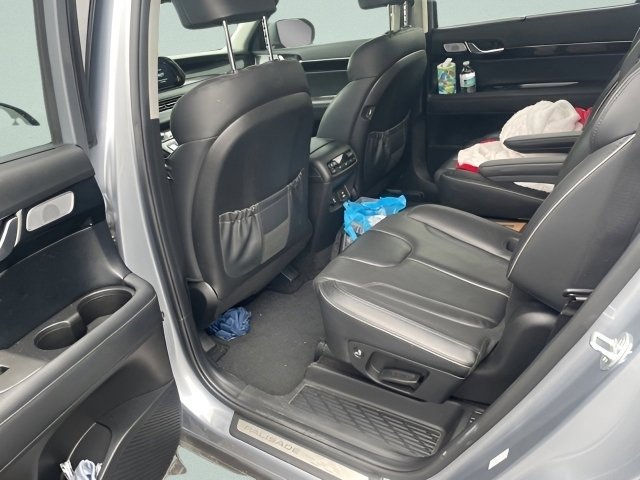 Used 2021 Hyundai Palisade Limited image 16