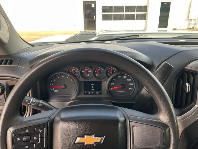 Used 2025 Chevrolet Silverado 2500 Custom w/ Z71 Off-Road Package image 11